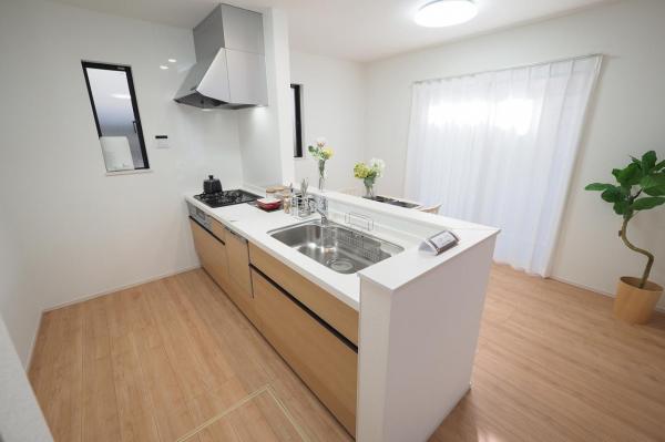 西東京市柳沢3丁目　新築一戸建て キッチン