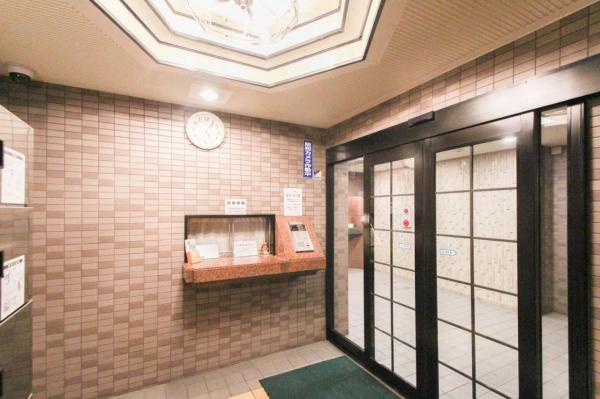 NICEアーバン池袋山手通り　3階 受付