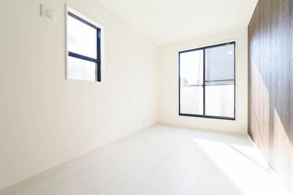 所沢市北中1丁目　新築一戸建て 洋室