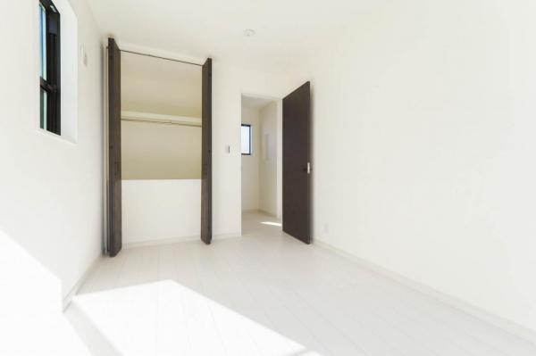 所沢市北中1丁目　新築一戸建て 洋室