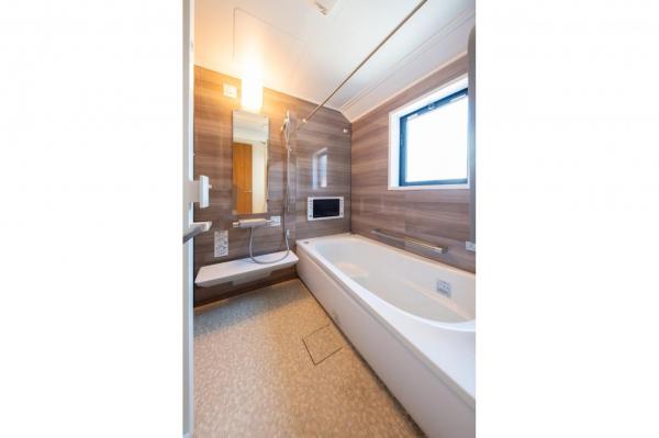 【売主物件／LDK18帖超！／ルーフバルコニー】　東久留米市本町4丁目　中古一戸建て 浴室