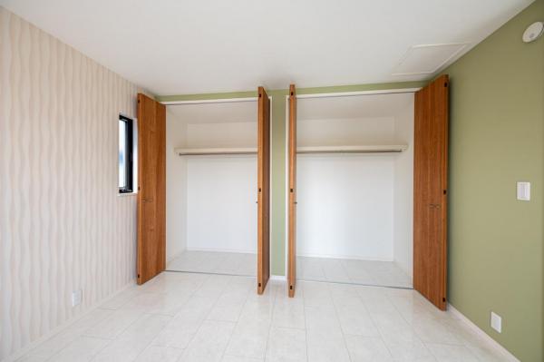 【売主物件／LDK18帖超！／ルーフバルコニー】　東久留米市本町4丁目　中古一戸建て 収納