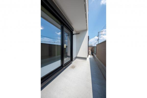 【売主物件／LDK18帖超！／ルーフバルコニー】　東久留米市本町4丁目　中古一戸建て バルコニー