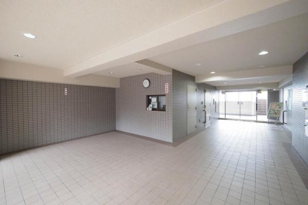 コスモ入間　6階 ロビー