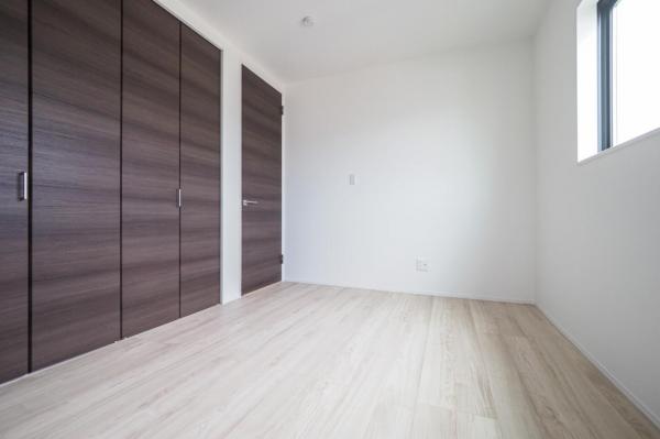 飯能市中居　新築戸建 