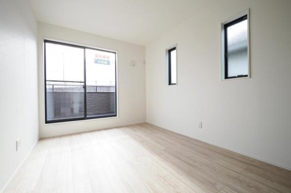 飯能市中居　新築戸建 洋室