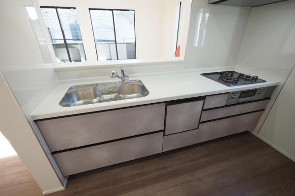 ～早春感謝！価格変更物件～　新座市北野3丁目　新築一戸建て キッチン