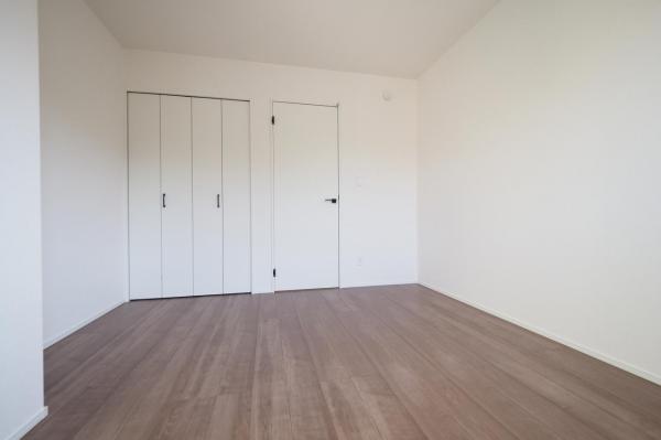 ～早春感謝！価格変更物件～　新座市北野3丁目　新築一戸建て 子供部屋