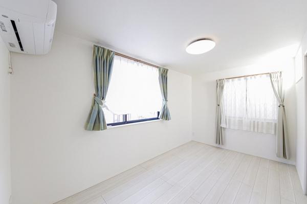 【住協小手指支店のお預かり物件】川口市北園町 築浅中古一戸建て 洋室