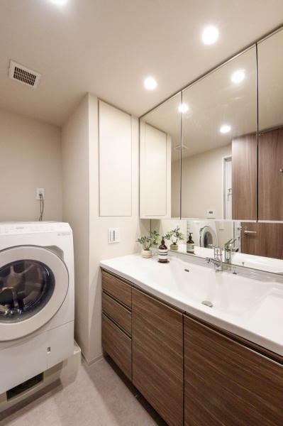 【所沢駅近レジデンス】ザ・パークハウス所沢プレイス 洗面化粧台