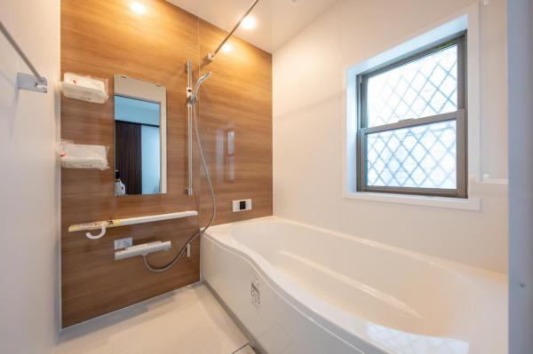 【住協のリフォーム物件】入間市野田　中古戸建 浴室