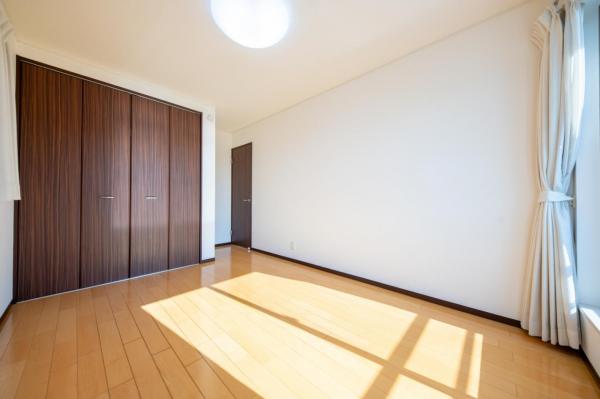 【住協のリフォーム物件】入間市野田　中古戸建 寝室