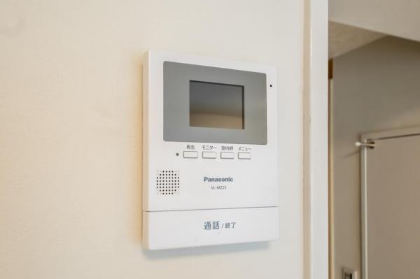 【住協のリフォーム物件】飯能スカイハイツA棟　2階 TVモニター付きインターフォン
