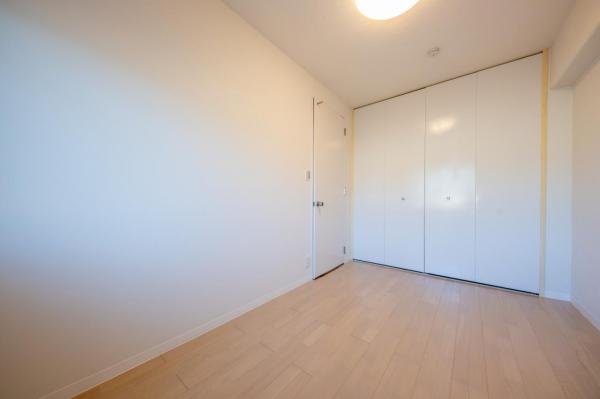 【住協のリフォーム物件】飯能スカイハイツA棟　2階 寝室