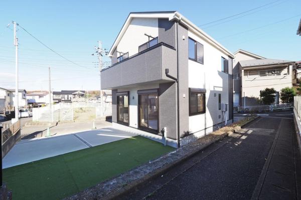 坂戸市西坂戸1丁目　新築一戸建て 駐車場