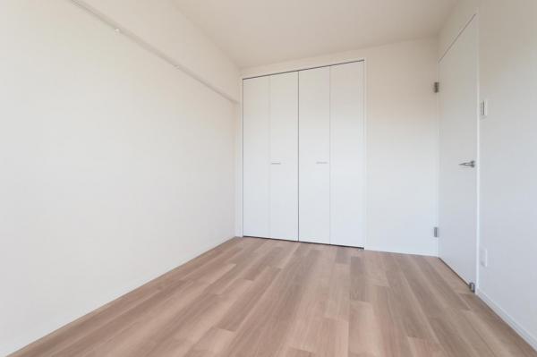 オレンジコート小手指　4階 洋室