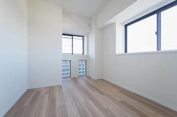 オレンジコート小手指　4階 子供部屋