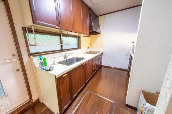 入間市大字仏子　中古一戸建て キッチン