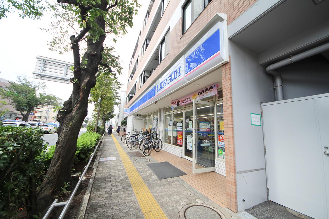 ローソン 練馬春日町三丁目店