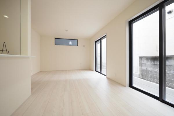 新座市畑中1丁目　新築一戸建て (現況)外観写真