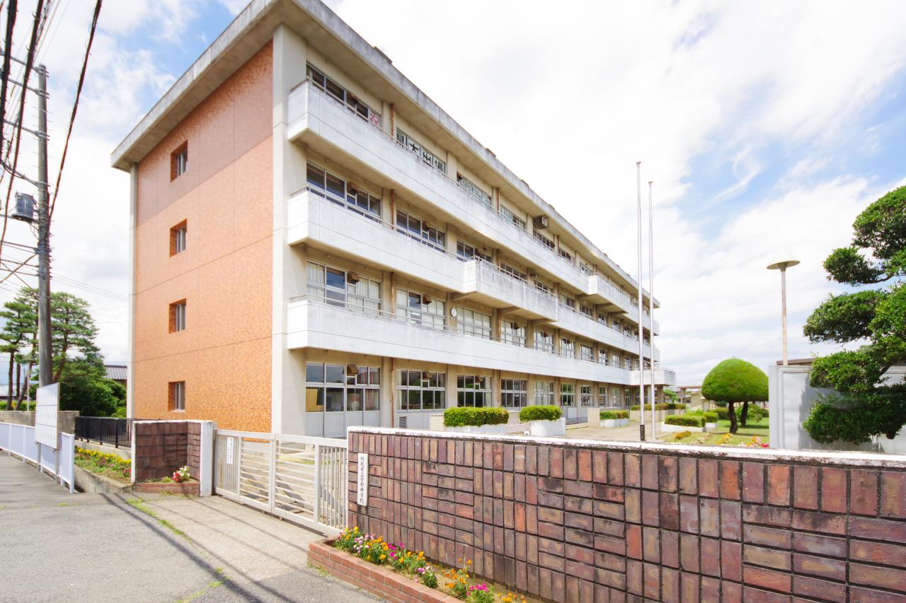 川越市立芳野中学校