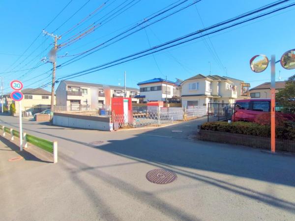 小平市花小金井5丁目　新築一戸建て 前面道路含む現地写真