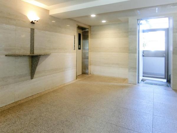 ユニオンパレス吉祥寺北1番館　1階 エントランスホール