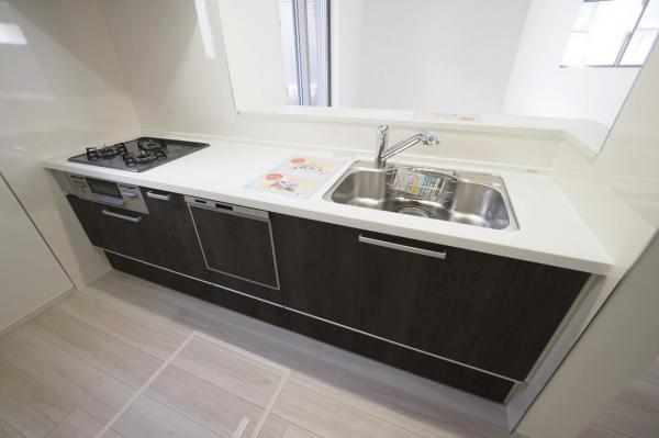 富士見市上沢3丁目　新築一戸建て キッチン