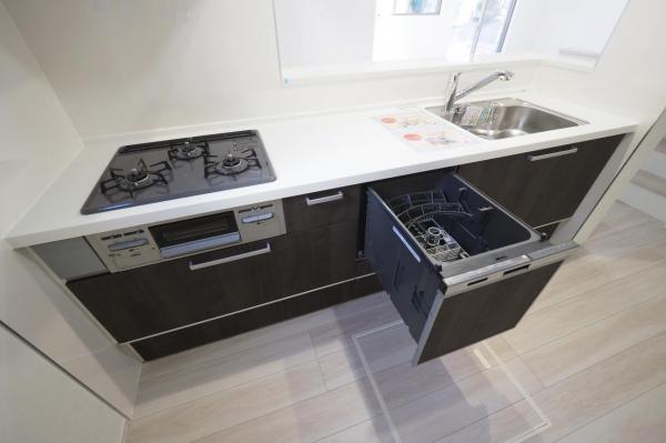 富士見市上沢3丁目　新築一戸建て キッチン