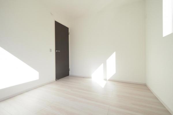 富士見市上沢3丁目　新築一戸建て リビング以外の居室