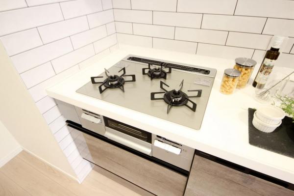 コスモ鶴瀬ステーションスクエア　1階 キッチン