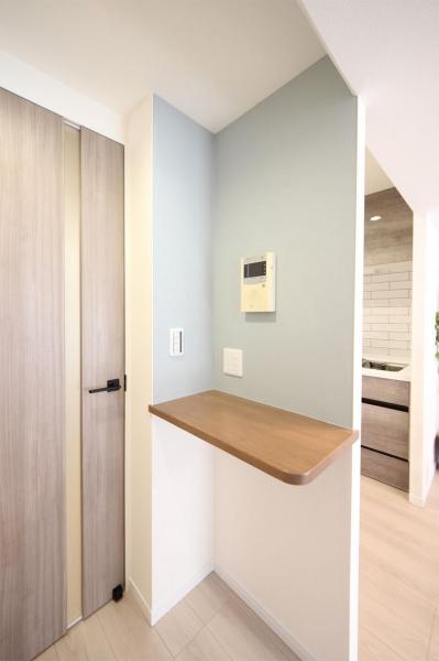 コスモ鶴瀬ステーションスクエア　1階 リビング