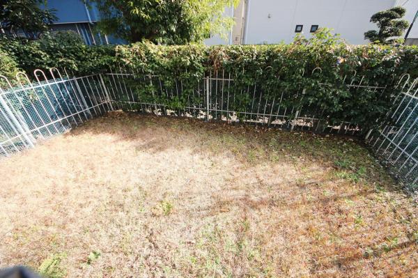 コスモ鶴瀬ステーションスクエア　1階 庭