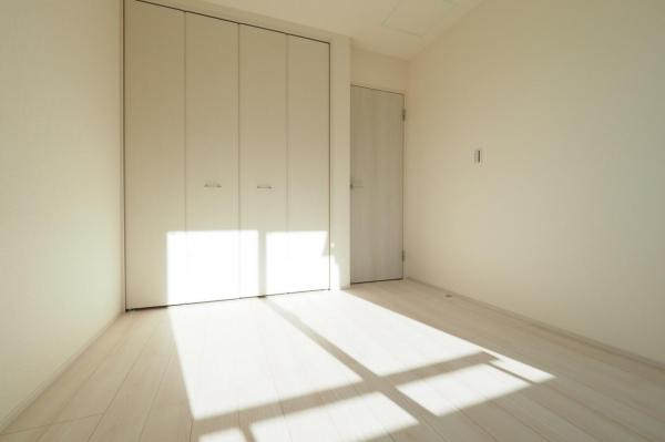 清瀬市中里2丁目　新築一戸建て 洋室