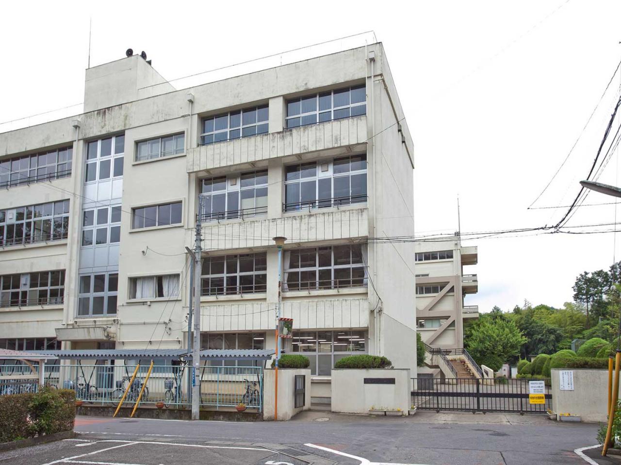 青梅市立第一中学校