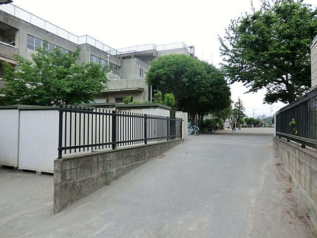 西東京市立住吉小学校
