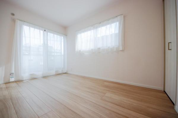 練馬区春日町1丁目　中古一戸建て 洋室