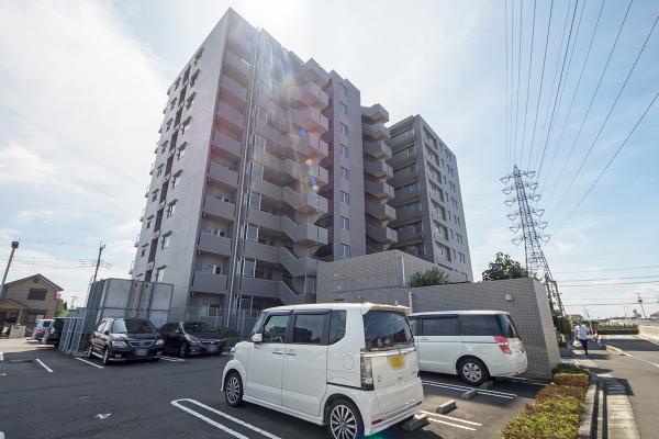 ライフピア小手指　6階 敷地内駐車場