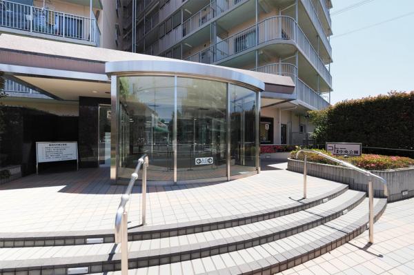 コトー朝霞中央公園　10F エントランス（外）