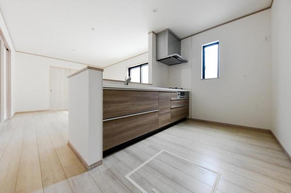 新座市栄3丁目　新築一戸建て キッチン