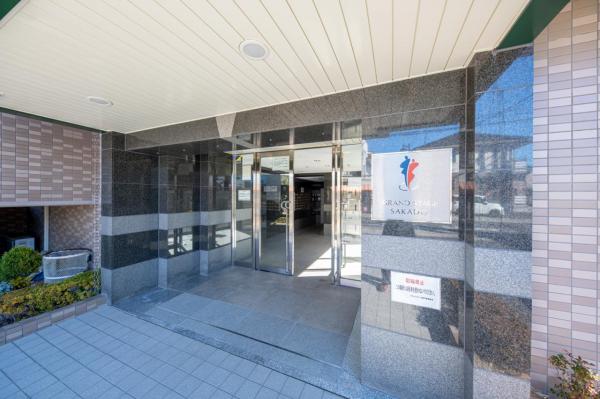 【売主物件】グランステージ坂戸 エントランス（外）