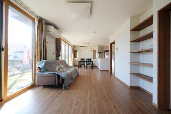 【住協のお預かり物件】滑川町月の輪　中古一戸建て リビング