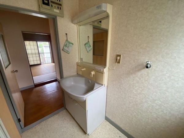 【住協のお預かり物件】日高市女影　中古一戸建て 洗面化粧台