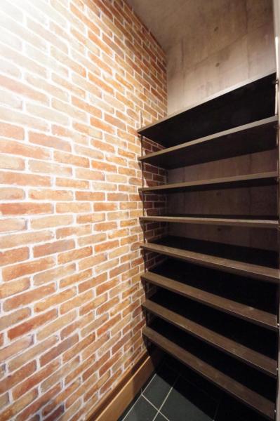 【ガレージハウス／スカイバルコニー】川越市中台2丁目　新築一戸建て 収納