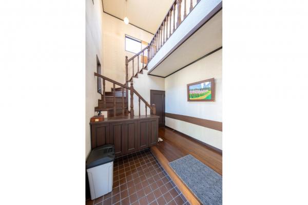 【住協のお預かり物件】鶴ヶ島市五味ケ谷　中古一戸建て 玄関