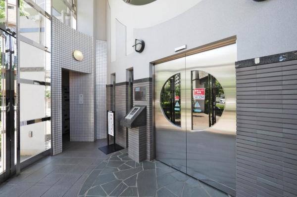 アーベインふじみ野NEXT-21　5階 エントランスホール