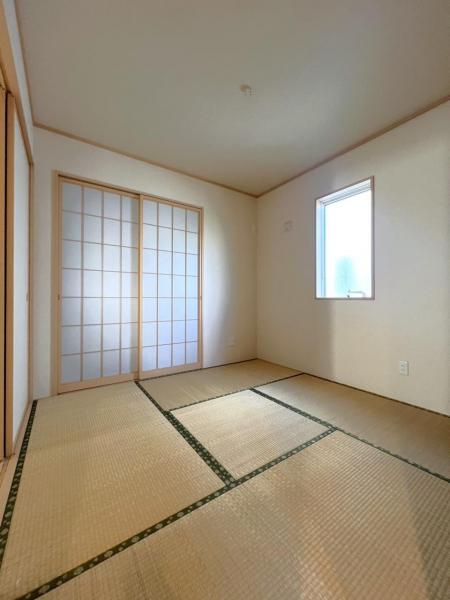 坂戸市鶴舞3丁目　中古一戸建て 和室