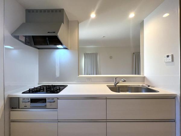 坂戸市鶴舞3丁目　中古一戸建て キッチン