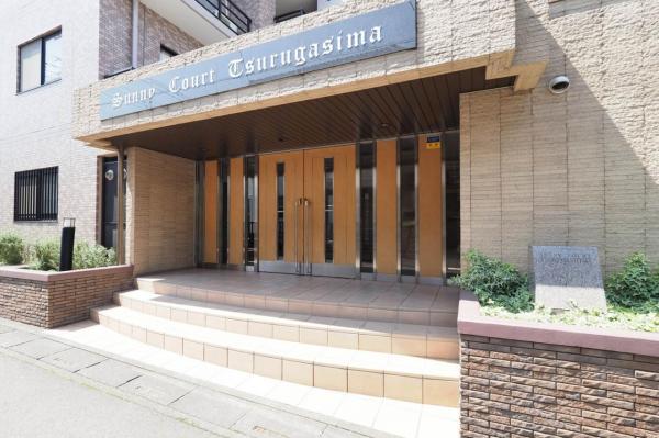 サニーコート鶴ヶ島　4階 エントランス（外）