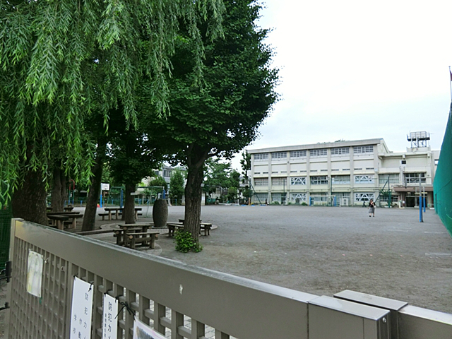 板橋区立上板橋第二小学校